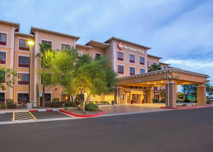 Western & Hotel 3*