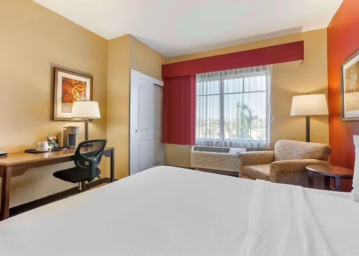 Western & Hotel Chandler